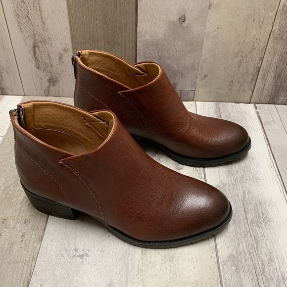 NWOB Montana Madison Leather Booties Size 7.5 - Picture 4 of 8